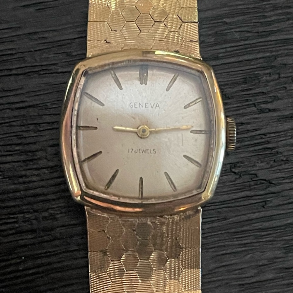 geneva 17 jewels watch